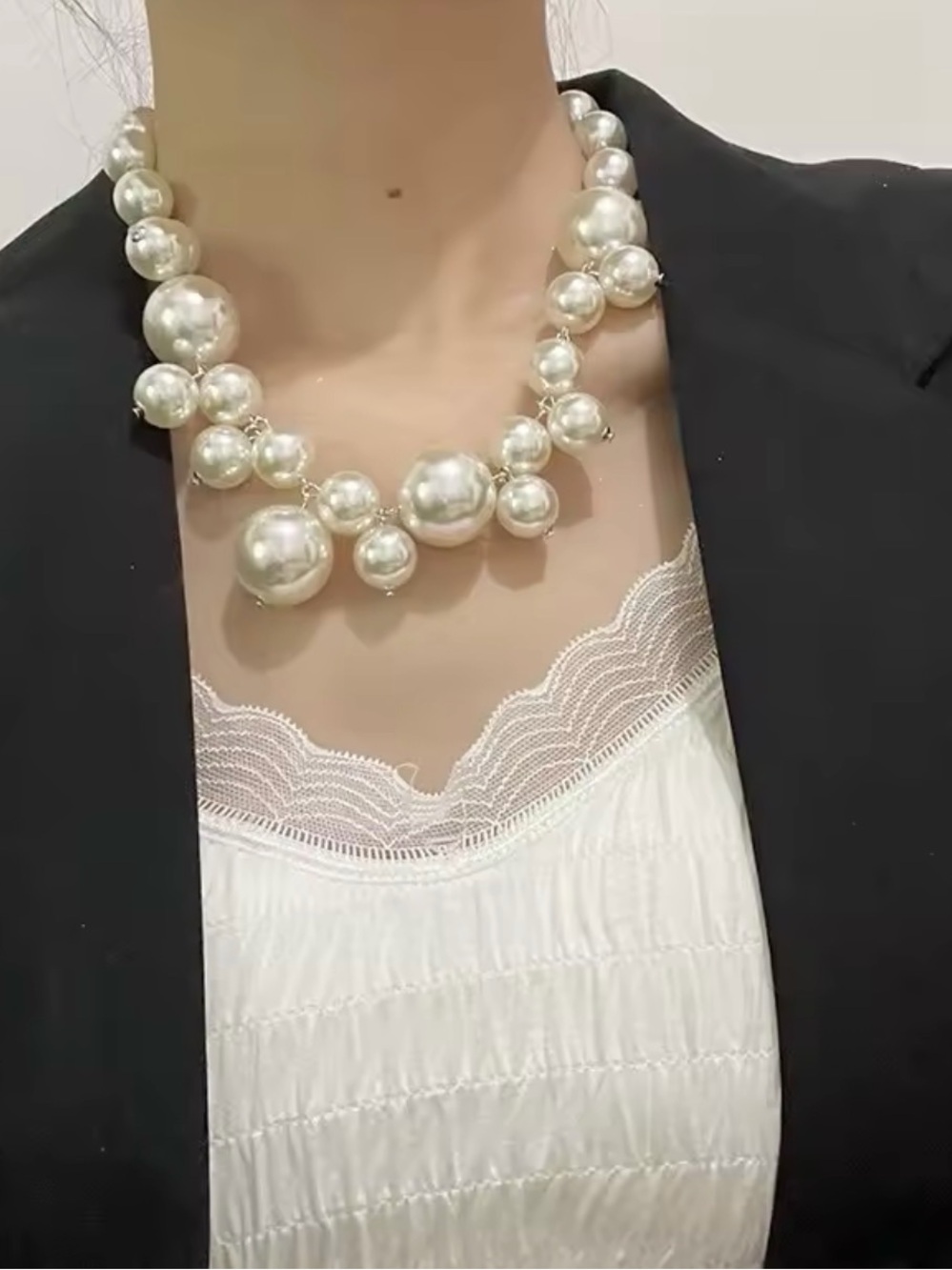 Classic Pearl Cluster Necklace - Ivory White